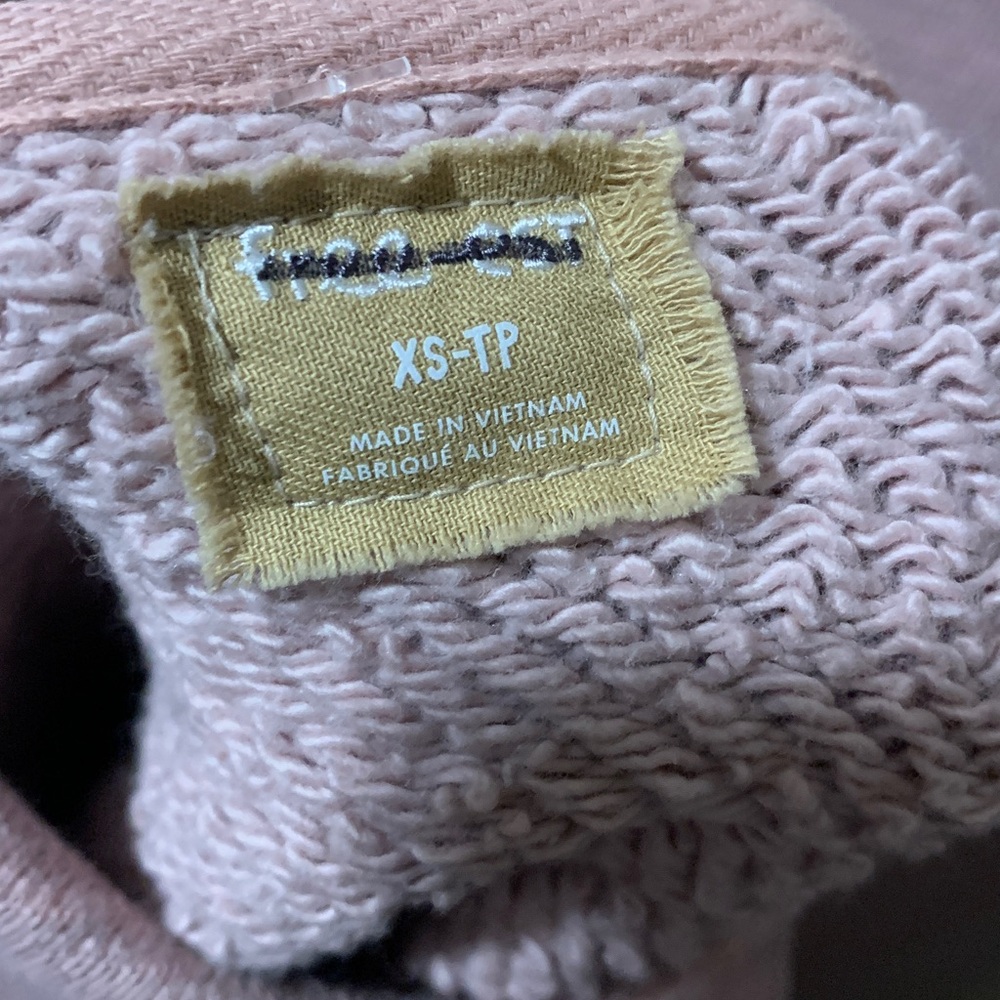 LMT: Free People Milley Co-Ord Open Back Pink Sweater and Skirt Set - Picture 14 of 16